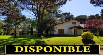 AMPLIO CHALET CON GRAN PARQUE